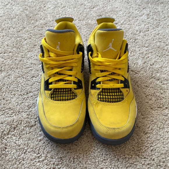 Jordan Retro Kids Size 2Y - Picture 11 of 11